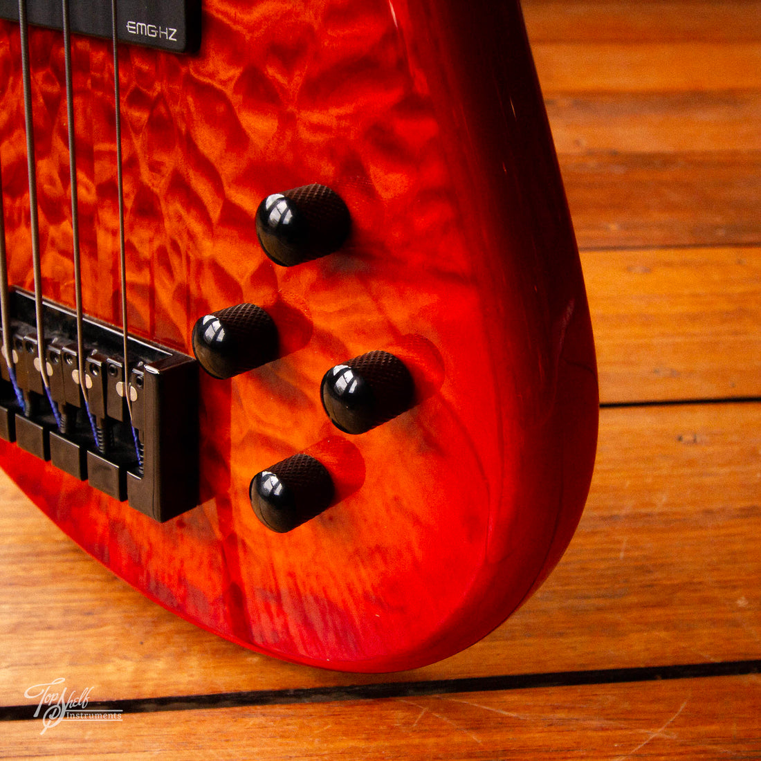 Spector Core 4 Fretless Quilt Cherry Burst 2011