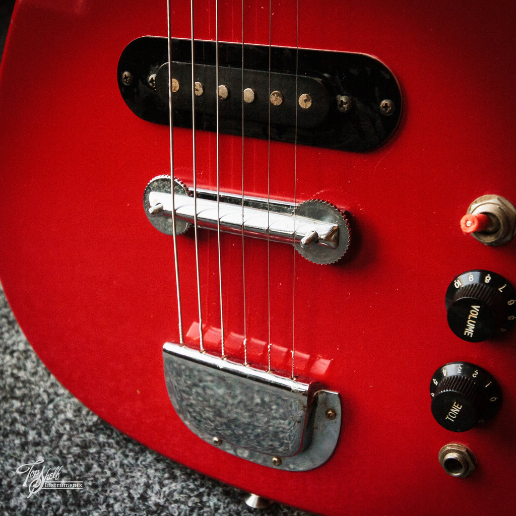 Valencia H718 Student Model Red 1986