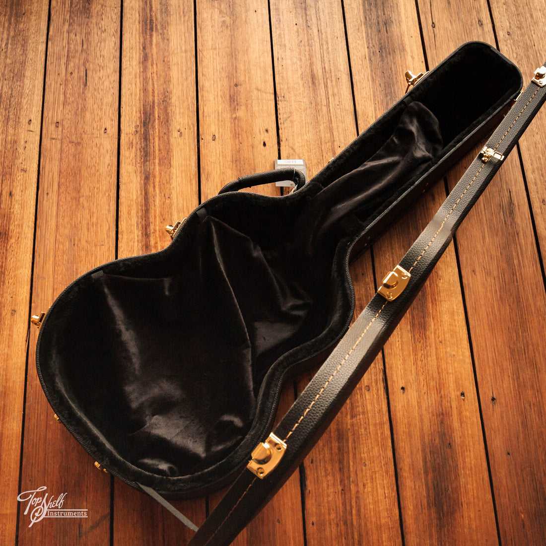 Xtreme XC701 Classical / Flamenco / Parlour Acoustic Guitar Hard Case Black