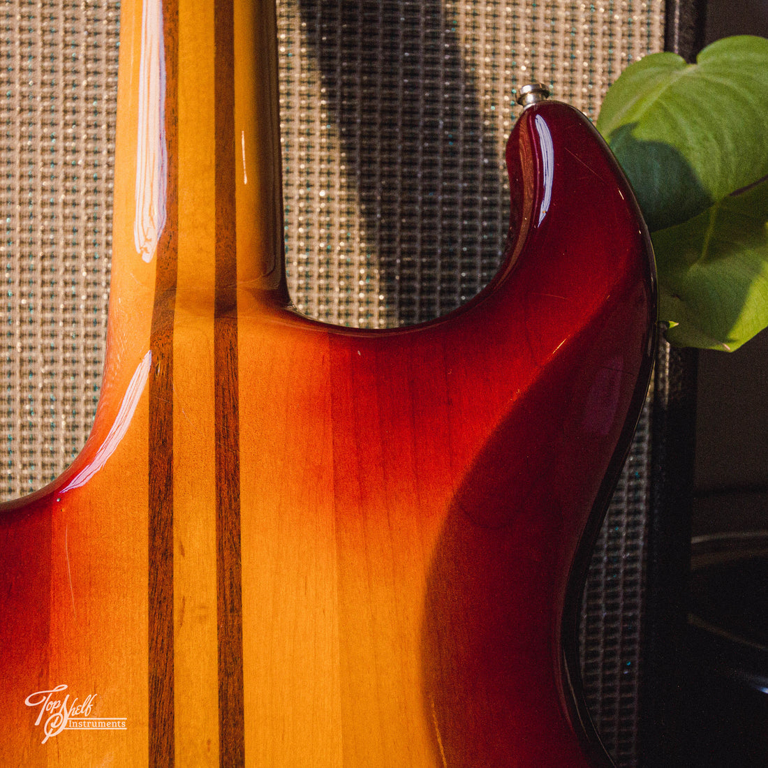 Yamaha BB-2000 Broad Bass Red Sunburst 1983