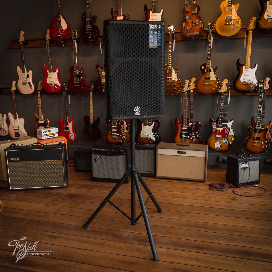 Yamaha DXR15 mk1 15" Powered Loudspeaker