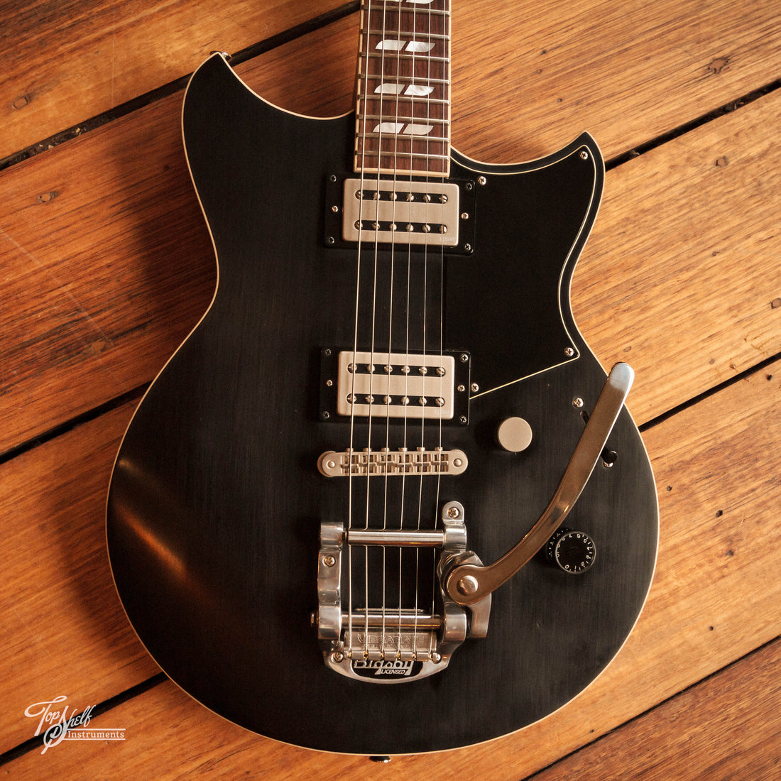 Yamaha RS720B Revstar Shop Black 2021
