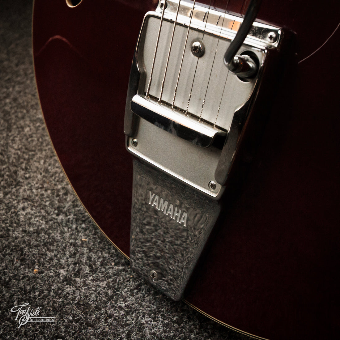 Yamaha SA-50 Hollow Body Wine Red 1972