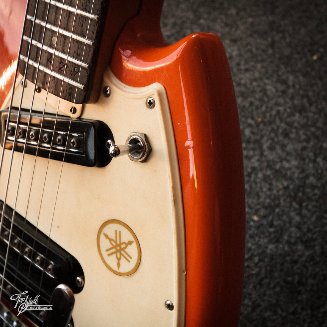 Yamaha SG-3C Flying Banana Orange 1968