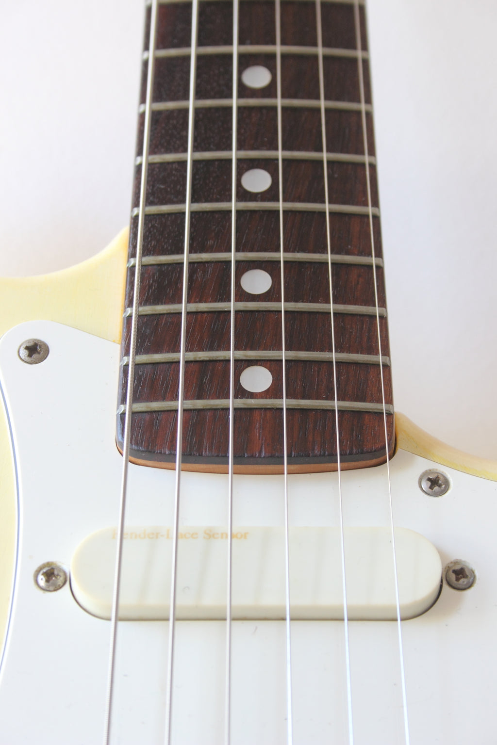 Squier Stratocaster CST-30 Modded Olympic White MIJ 1985