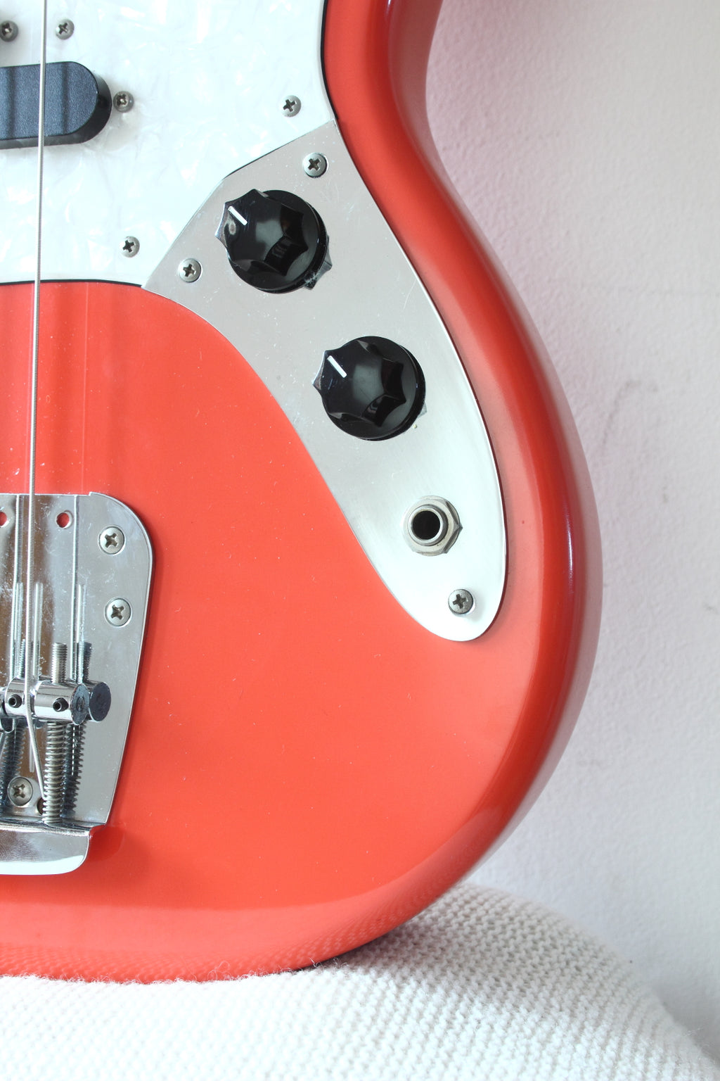 Fender Japan Mustang Bass MB98-SD Fiesta Red 1997-00