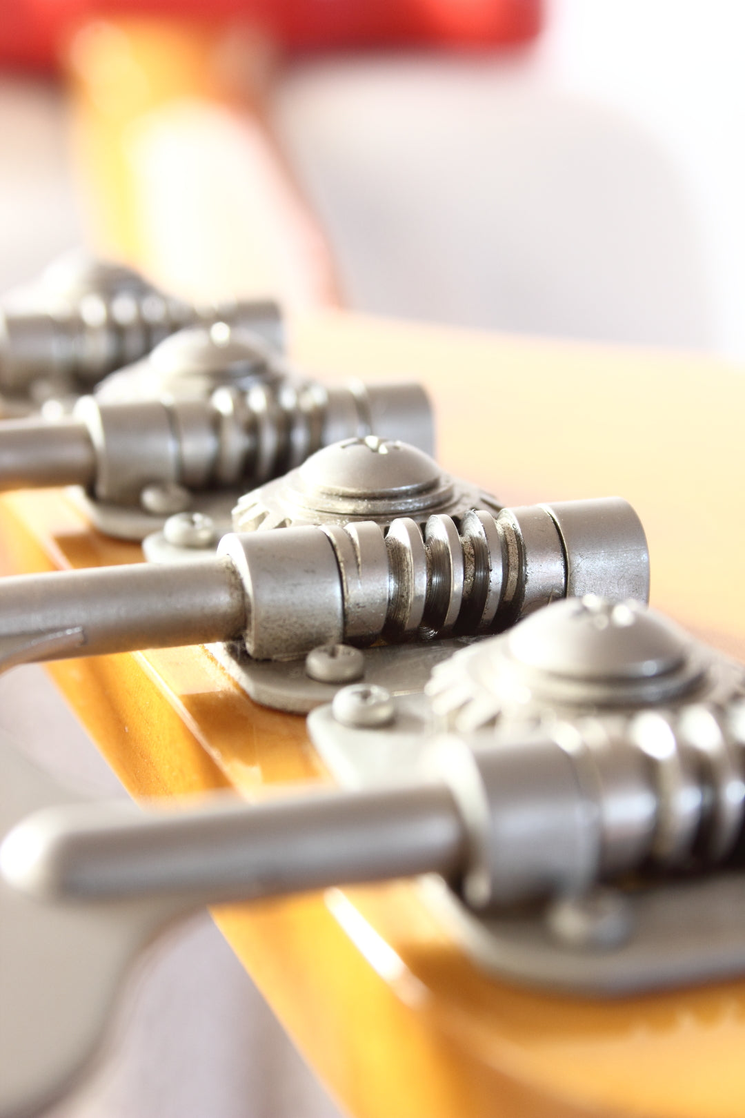 Fender Japan Mustang Bass MB98-SD Fiesta Red 1997-00