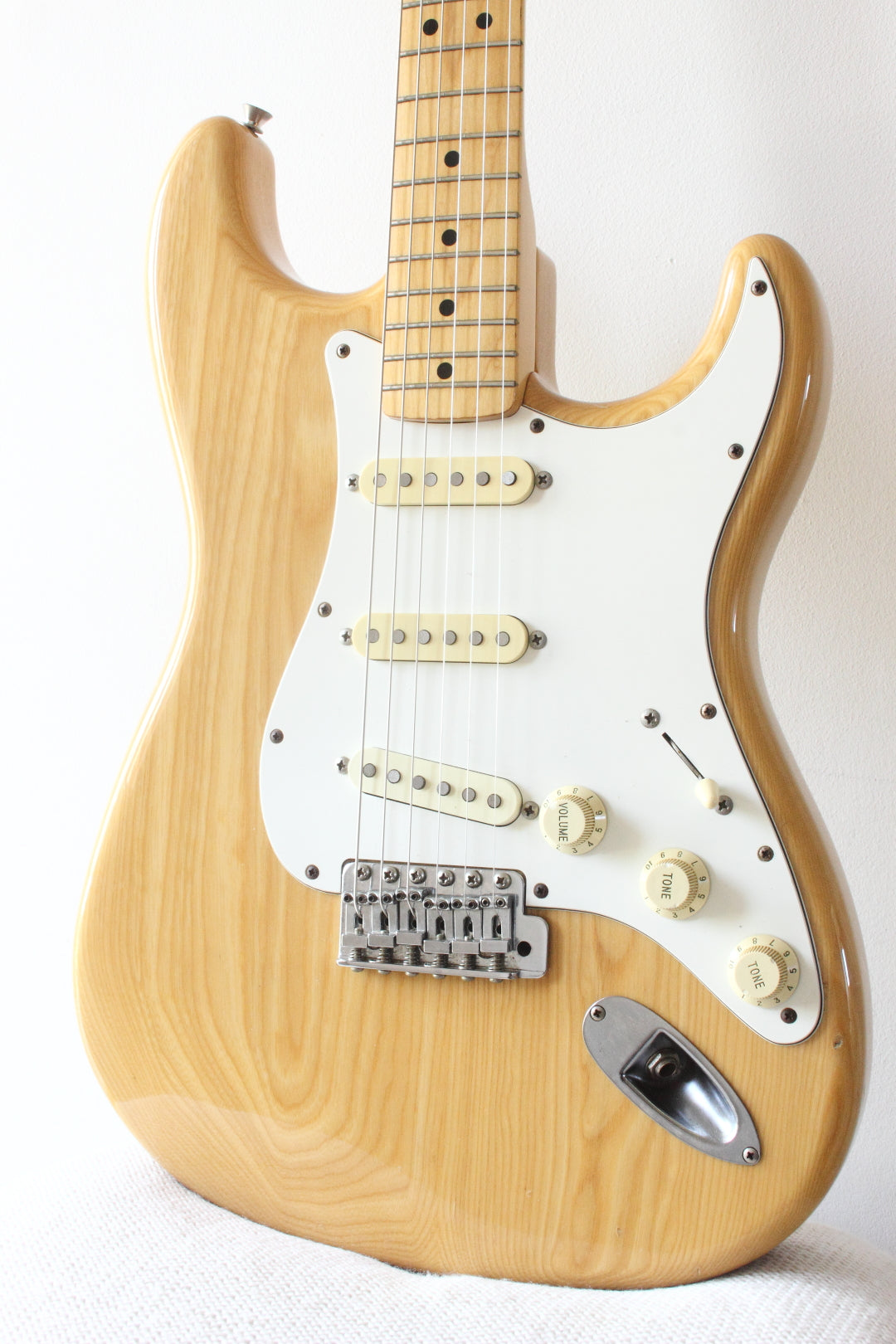 Fender Japan '72 Reissue Stratocaster ST72-70M Natural Ash 1989/90