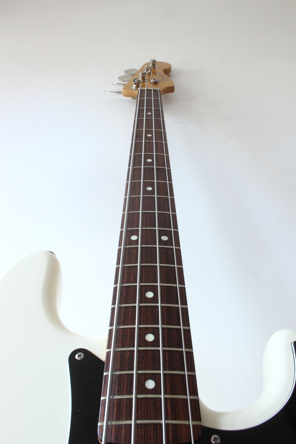 Fender '62 Reissue Precision Bass PB62-55 Vintage White 1986-7