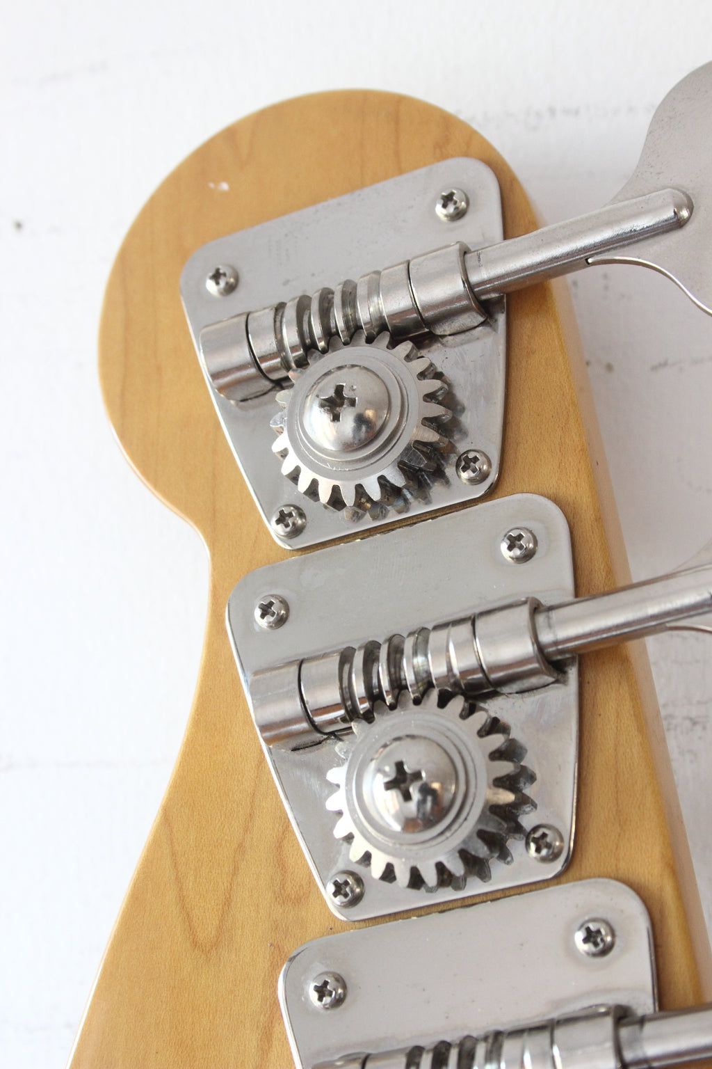 Fender '62 Reissue Precision Bass PB62-55 Vintage White 1986-7