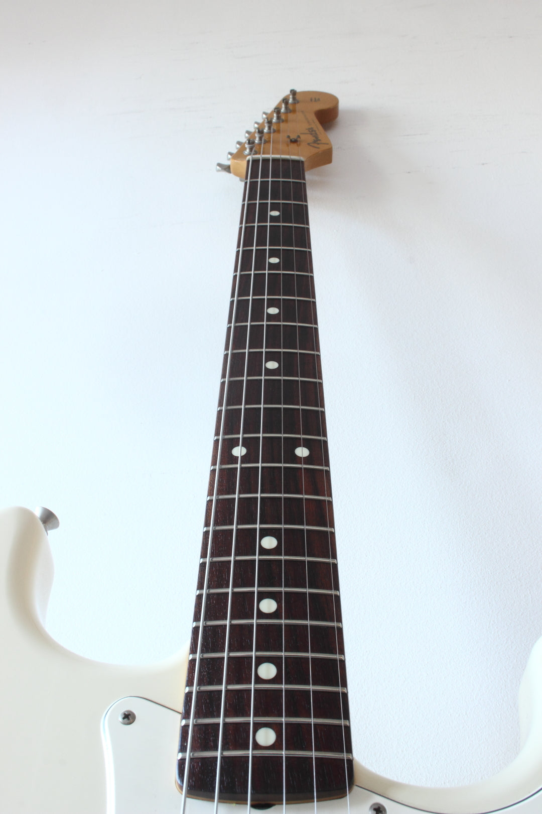 Fender Japan '62 Reissue Stratocaster ST62-70TX Vintage White 1997-00