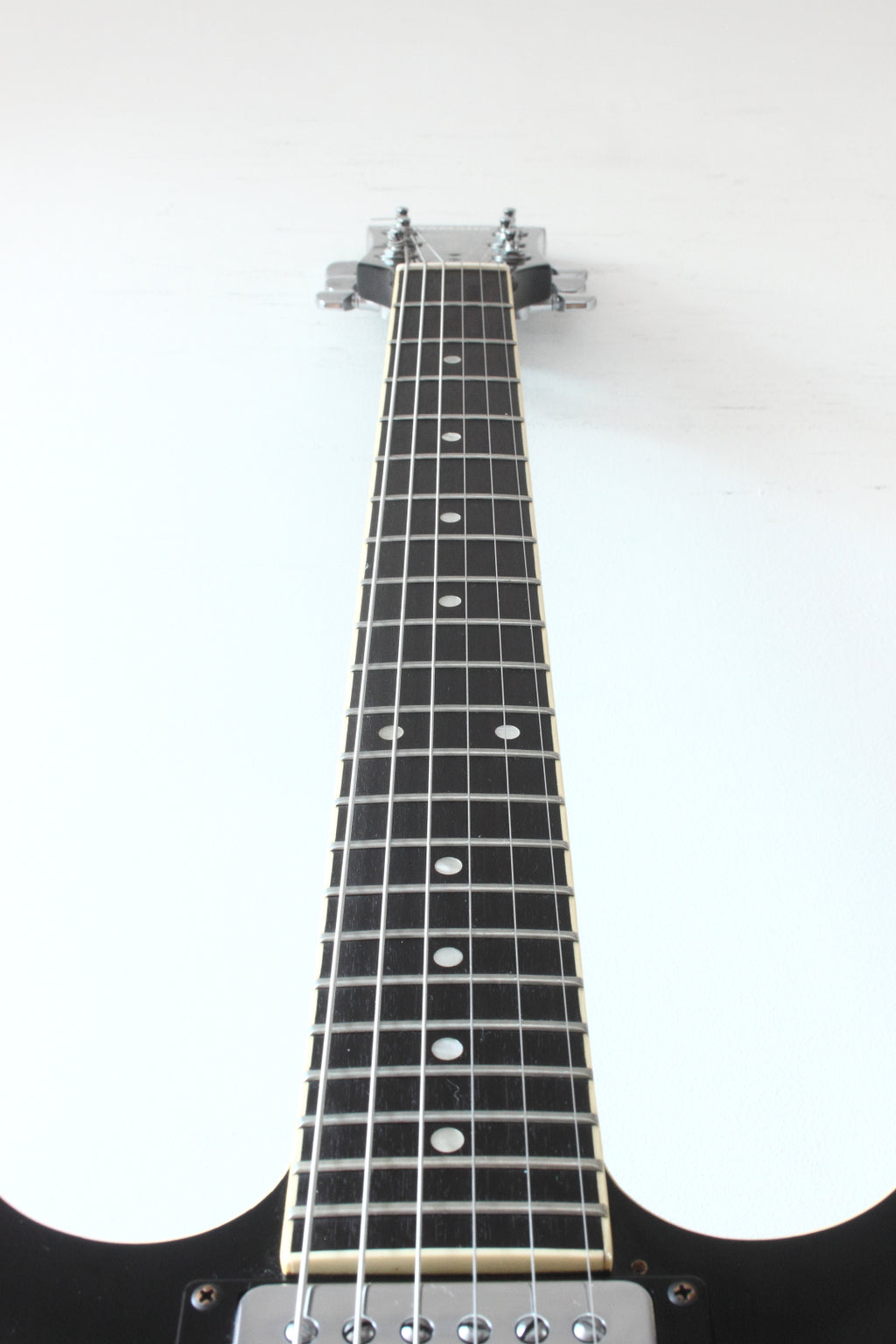 Yamaha SA900 Super Axe Semi-Hollow Black 1986