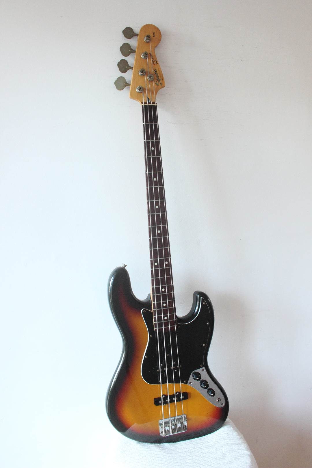 Squier MIJ Jazz Bass Silver Series Sunburst 1993/4
