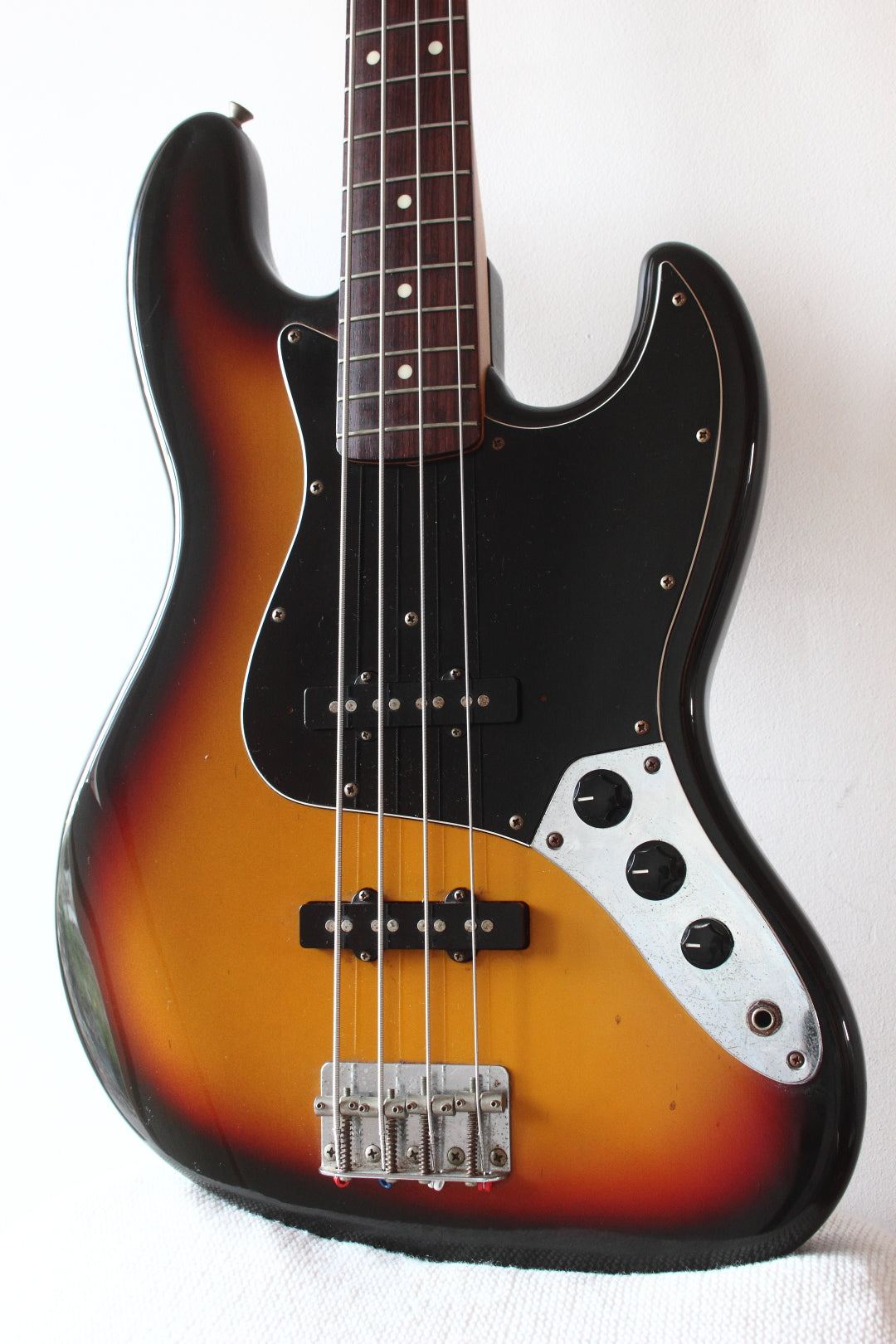 Squier MIJ Jazz Bass Silver Series Sunburst 1993/4