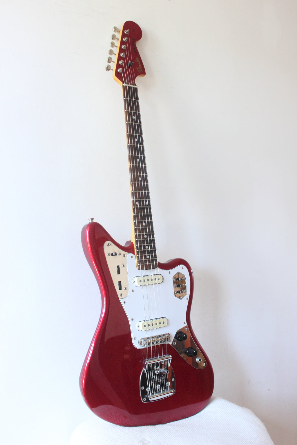 Fender Japan Jaguar JG66 Semi-Scalloped Board Candy Apple Red 2002-04