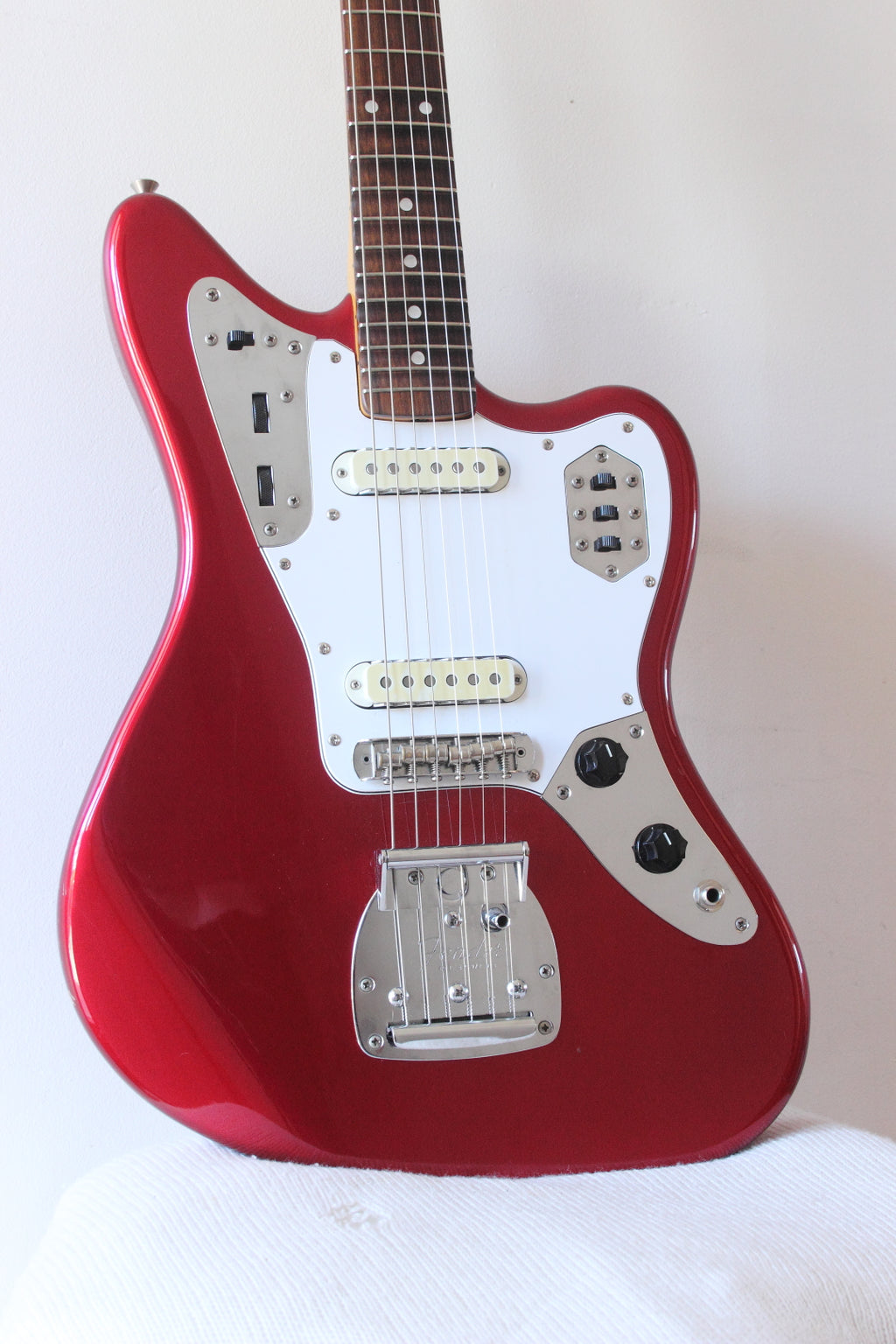 Fender Japan Jaguar JG66 Semi-Scalloped Board Candy Apple Red 2002-04