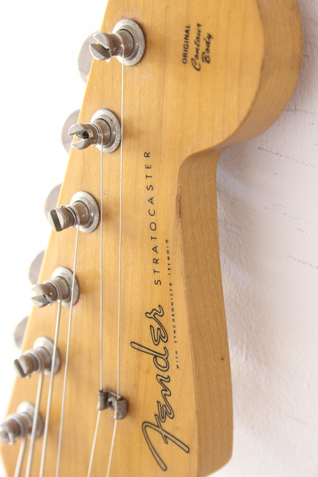 Fender '57 Reissue Stratocaster Vintage White ST57-55 1989-90