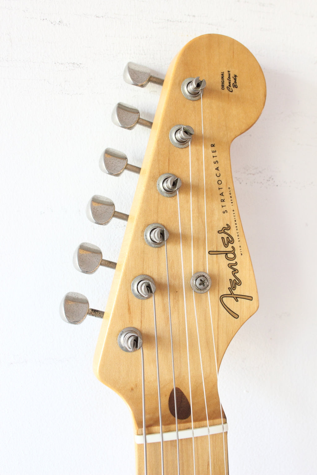 Fender Japan '54 Reissue Stratocaster ST54-95LS Vintage White 2002-04