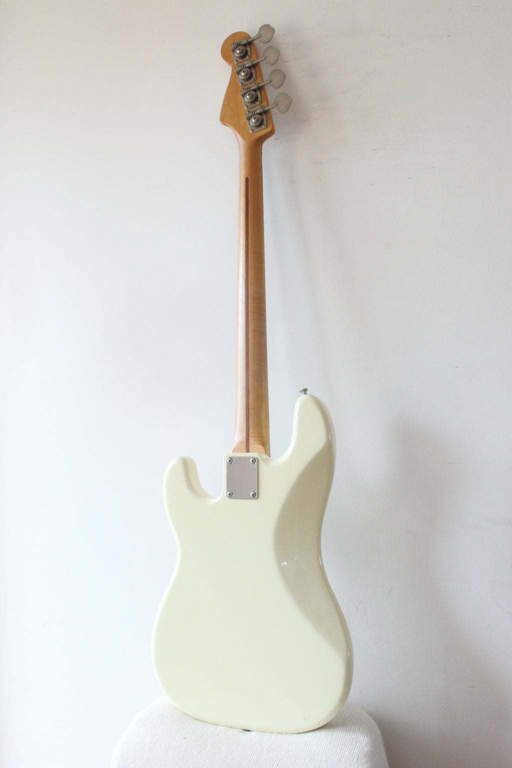 Squier MIJ Precision Bass Silver Series Vintage White 1993/4