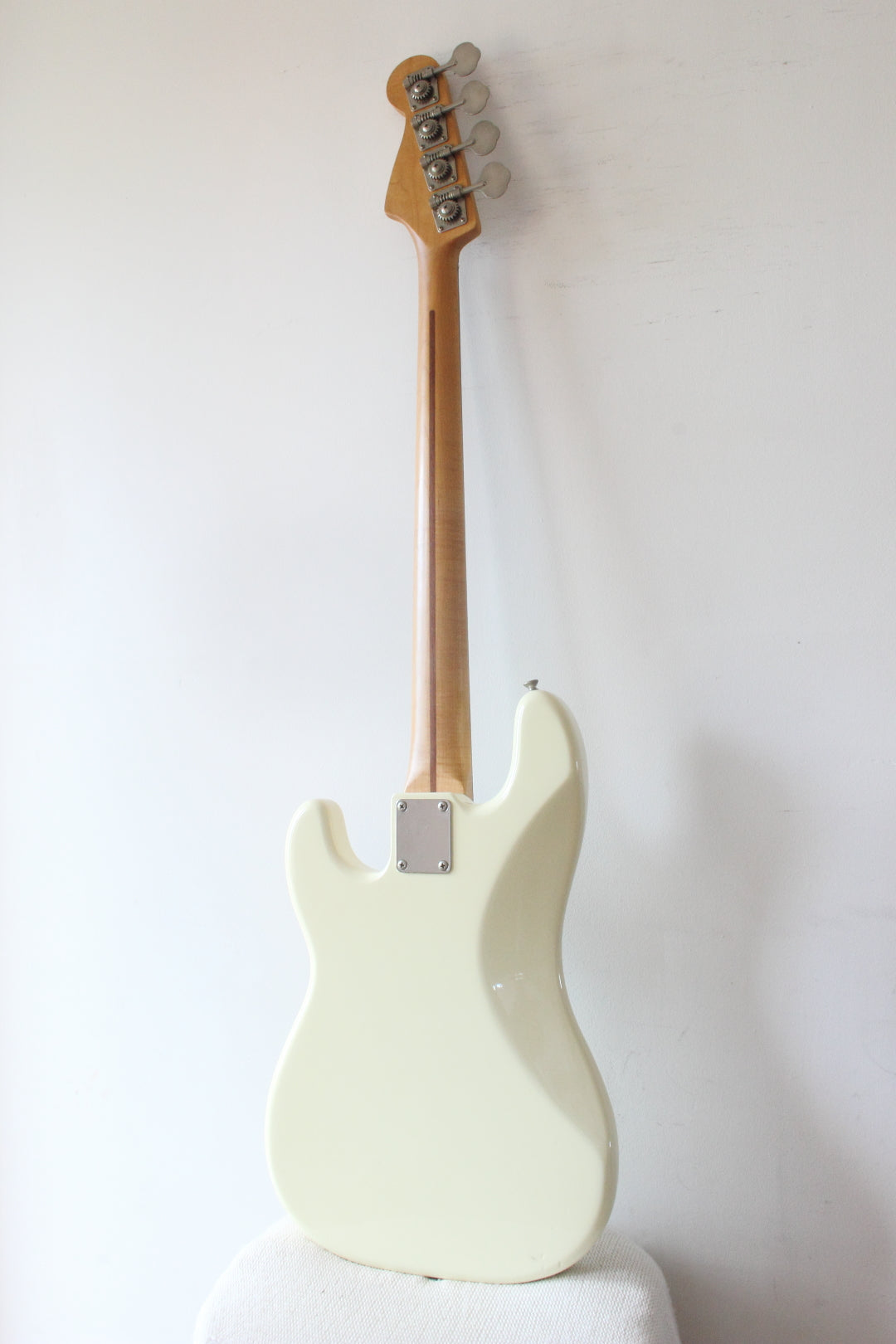 Squier MIJ Precision Bass Silver Series Vintage White 1993/4