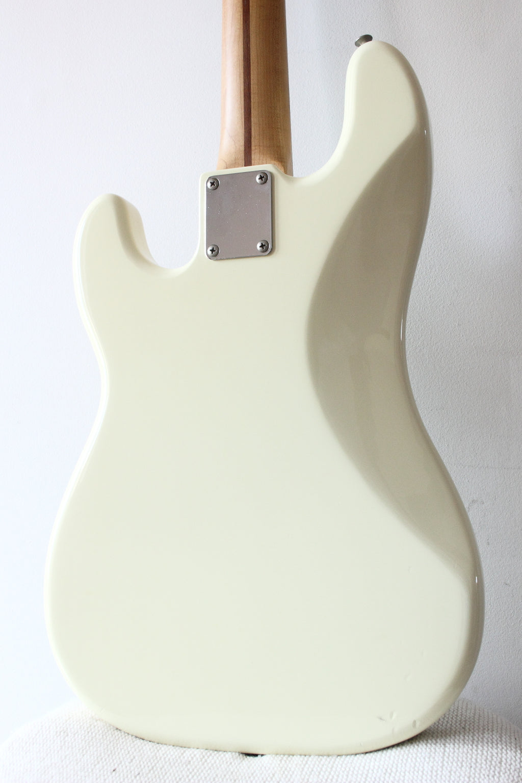 Squier MIJ Precision Bass Silver Series Vintage White 1993/4