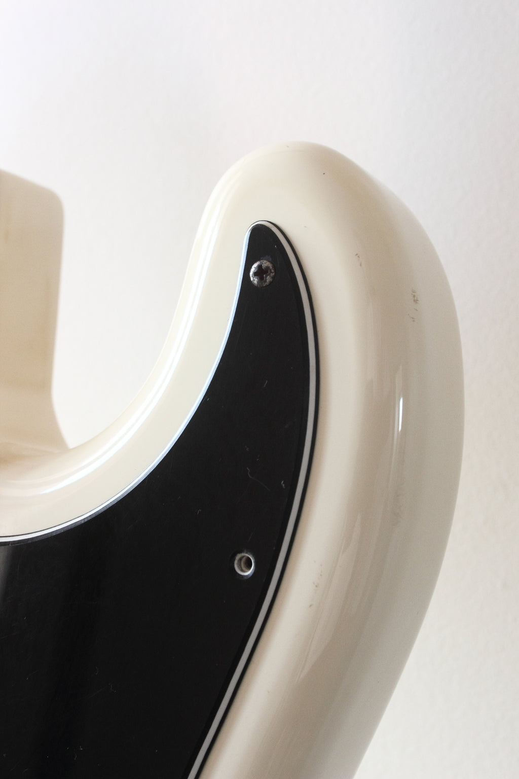 Fender Japan '70 Reissue Precision Bass PB70-70US Olympic White 2002-04