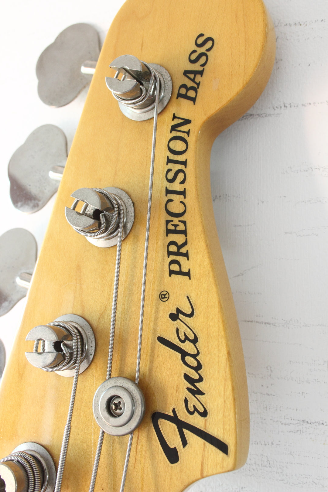 Fender Japan '70 Reissue Precision Bass PB70-70US Olympic White 2002-04