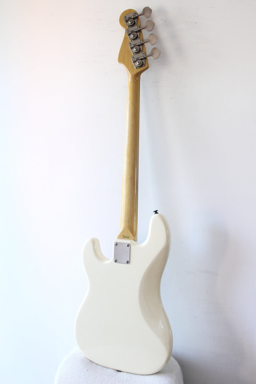 Fender Japan '70 Reissue Precision Bass PB70-70US Olympic White 2002-04