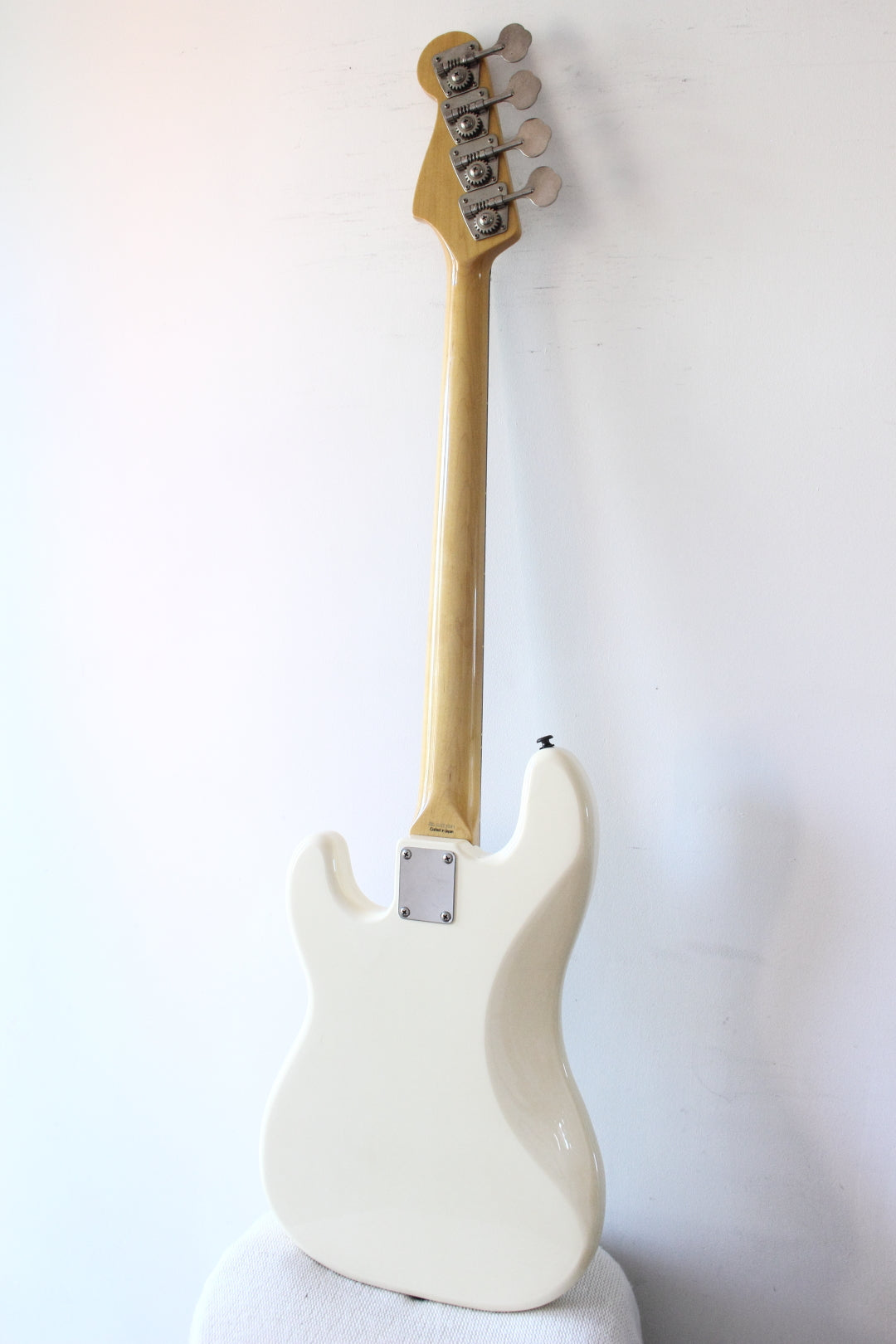 Fender Japan '70 Reissue Precision Bass PB70-70US Olympic White 2002-04