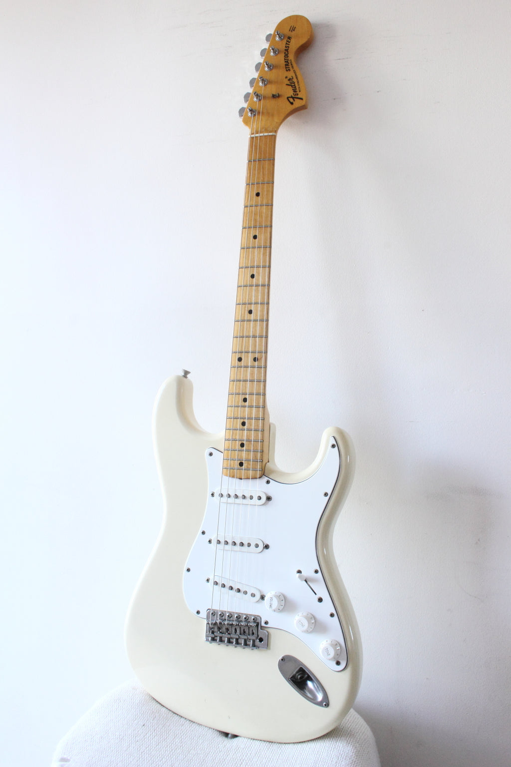 Fender '67 Reissue Stratocaster ST67-95 Vintage White 1993-4