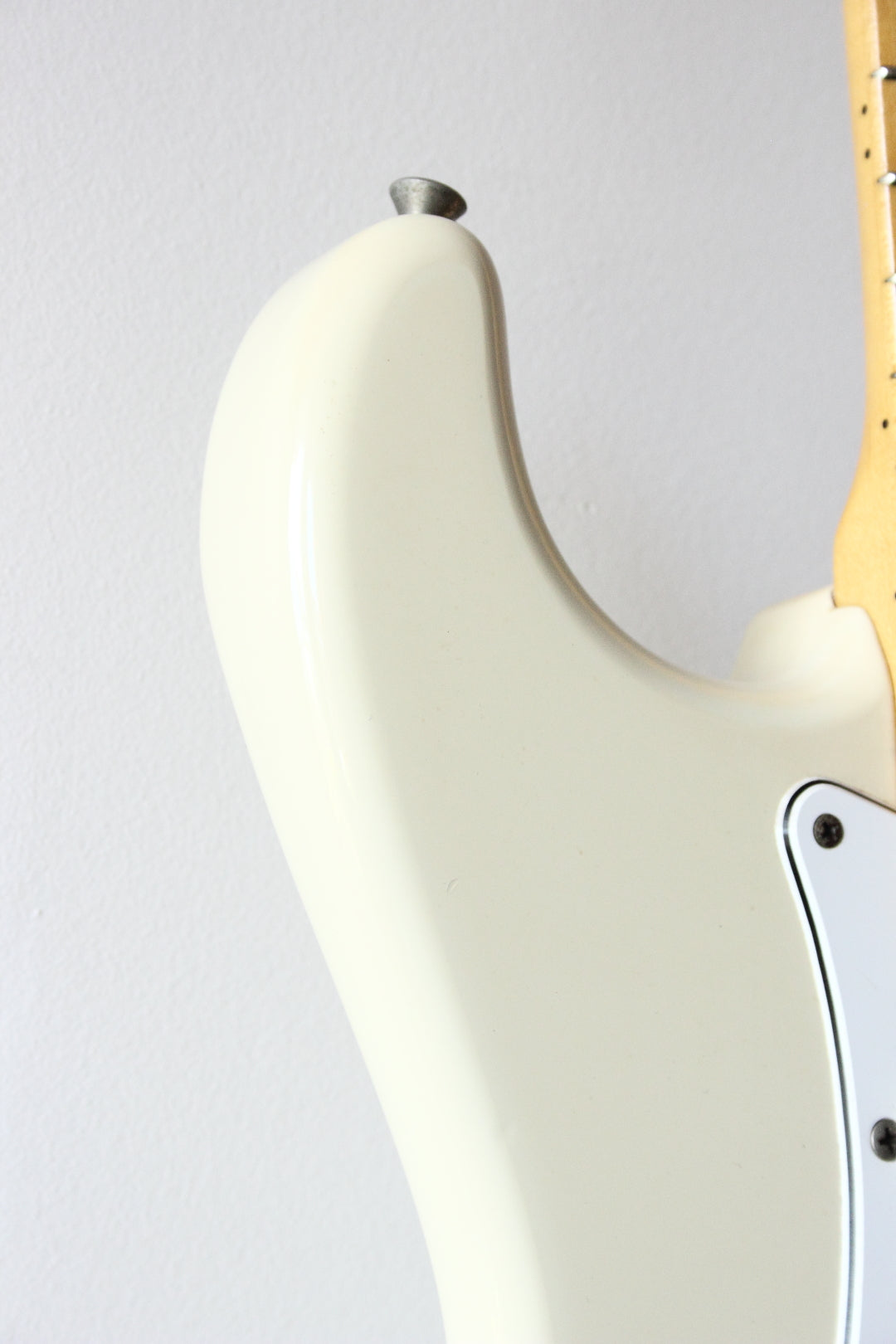 Fender '68 Reissue Stratocaster ST68-85TX Vintage White 1997-00