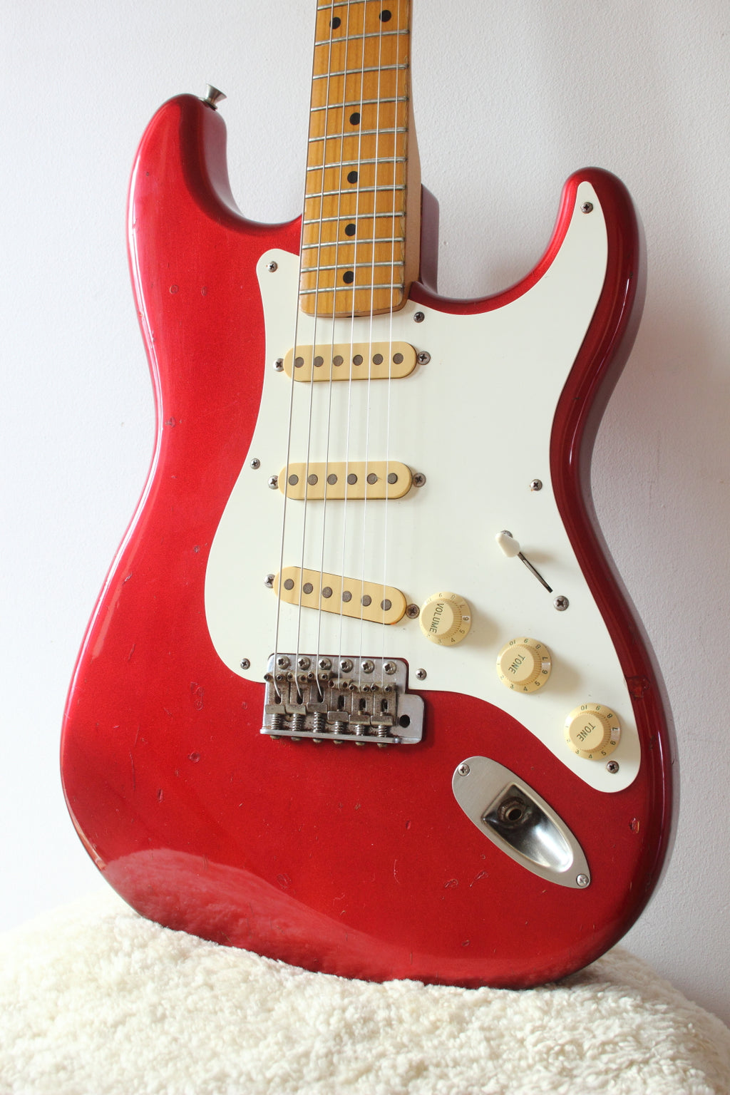 Fender Japan '57 Reissue Stratocaster ST57-500 Candy Apple Red 1990