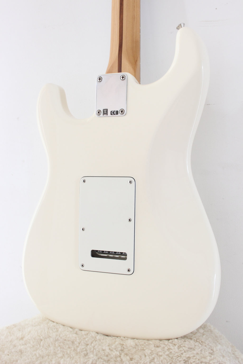 Fender Standard Stratocaster HSS Olympic White 2009