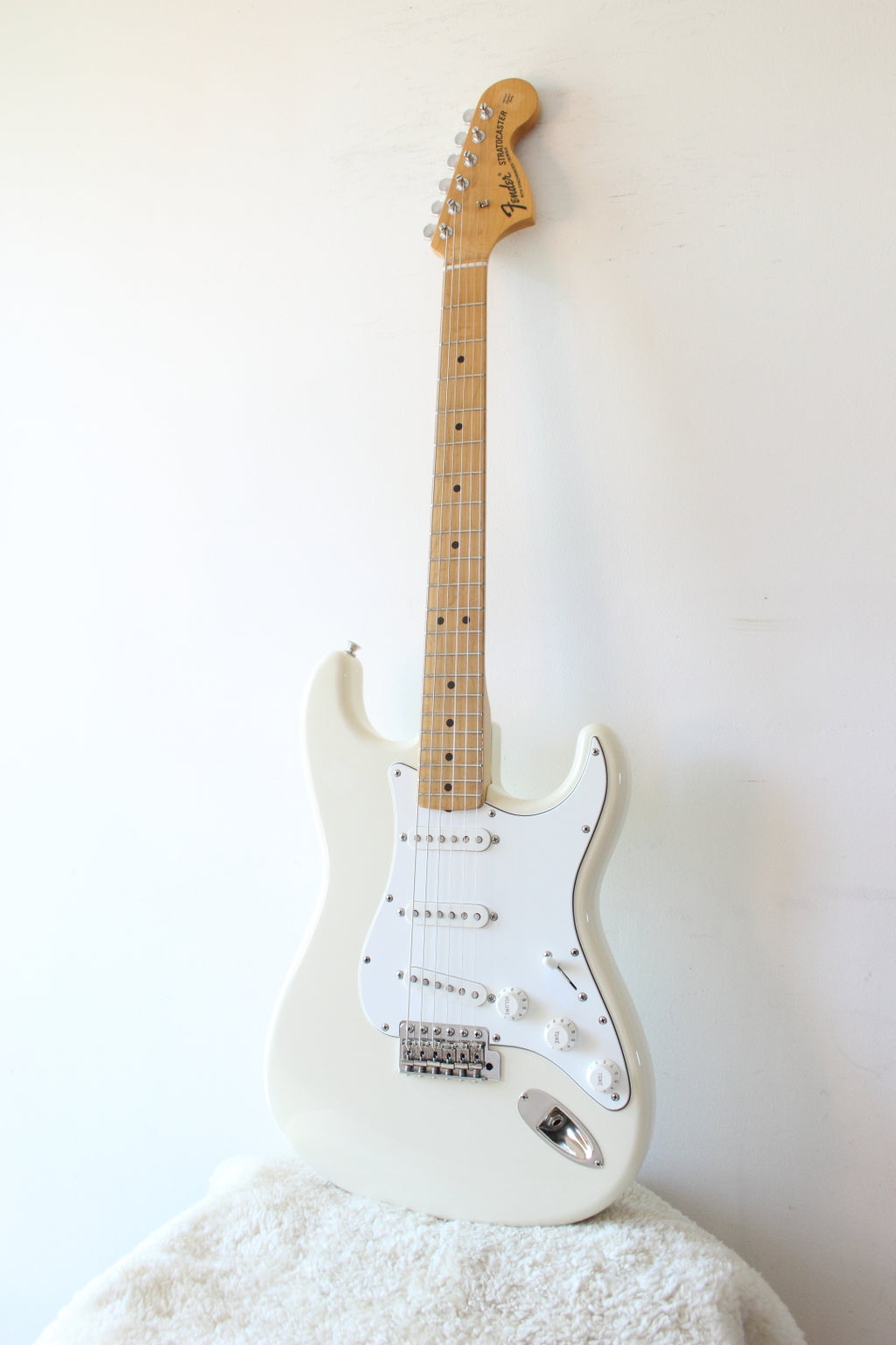 Fender '68 Reissue Stratocaster ST68-85TX Vintage White 1997-00