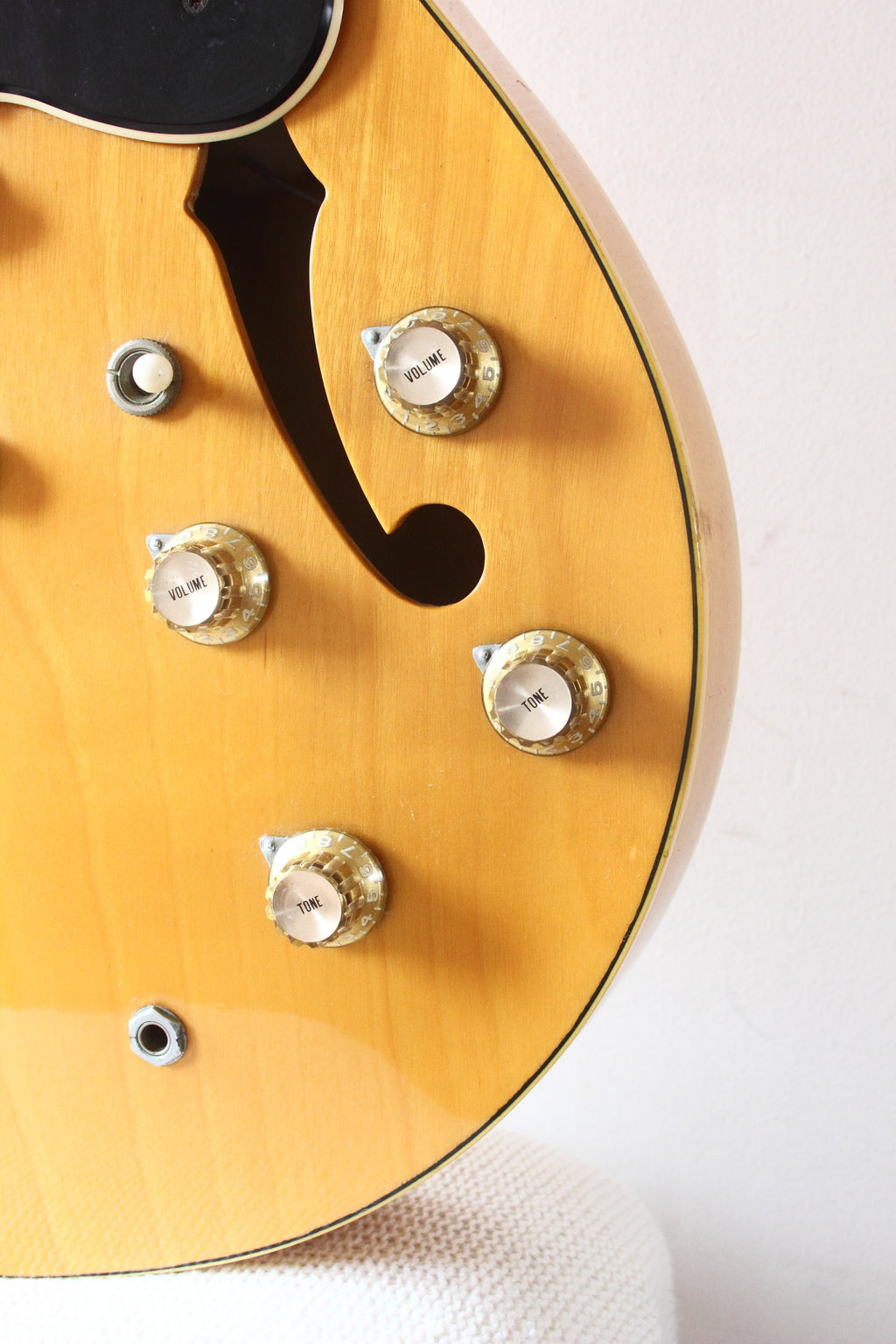 Yamaha SA700 Super Axe Semi-Hollow Natural 1977