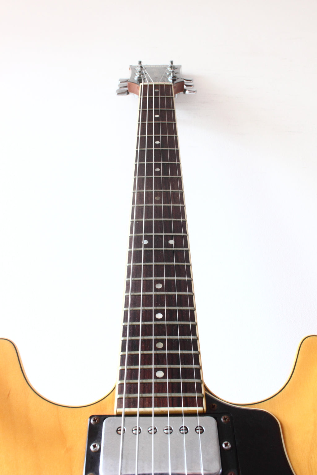 Yamaha SA700 Super Axe Semi-Hollow Natural 1977