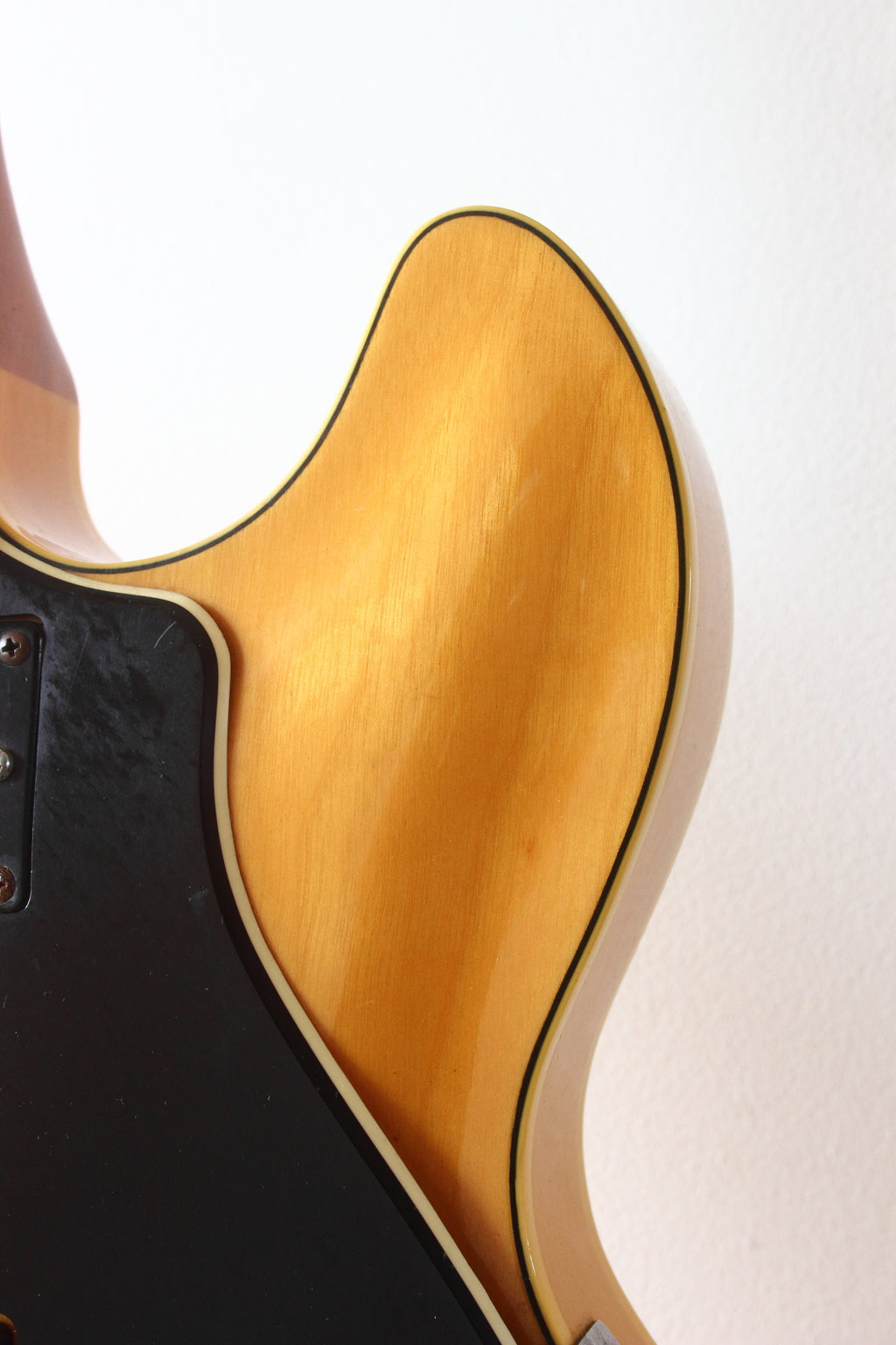 Yamaha SA700 Super Axe Semi-Hollow Natural 1977