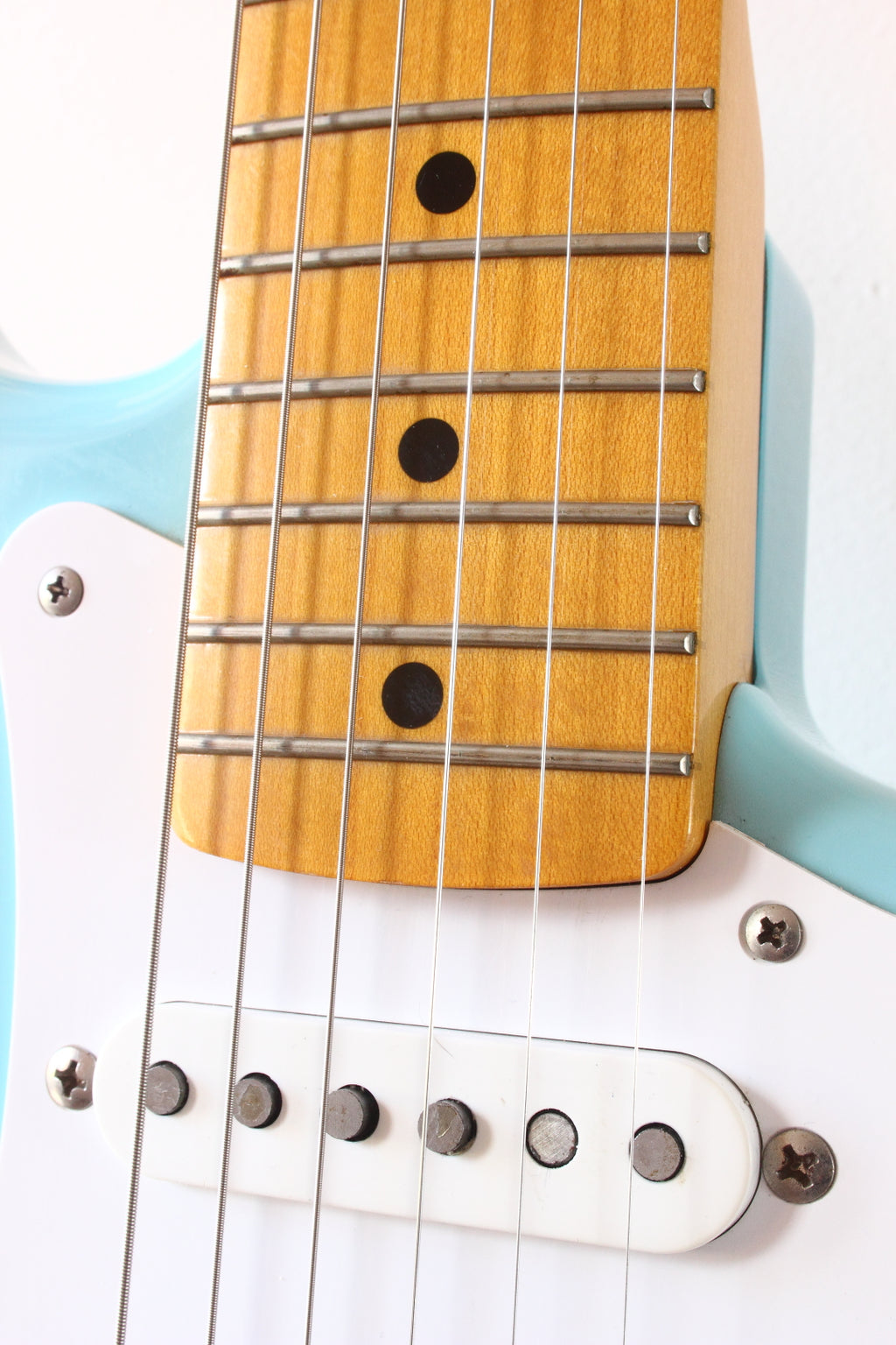 Fender Japan ‘57 Reissue Stratocaster ST57-TX Sonic Blue 2010-11