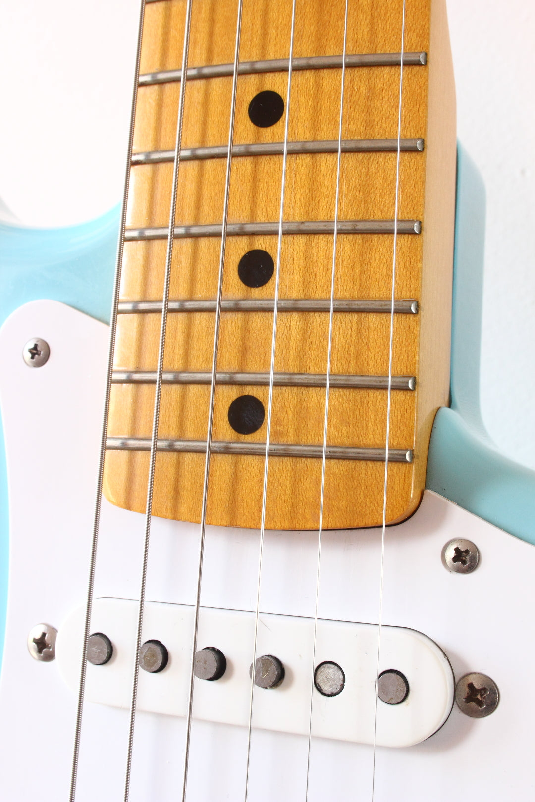 Fender Japan ‘57 Reissue Stratocaster ST57-TX Sonic Blue 2010-11