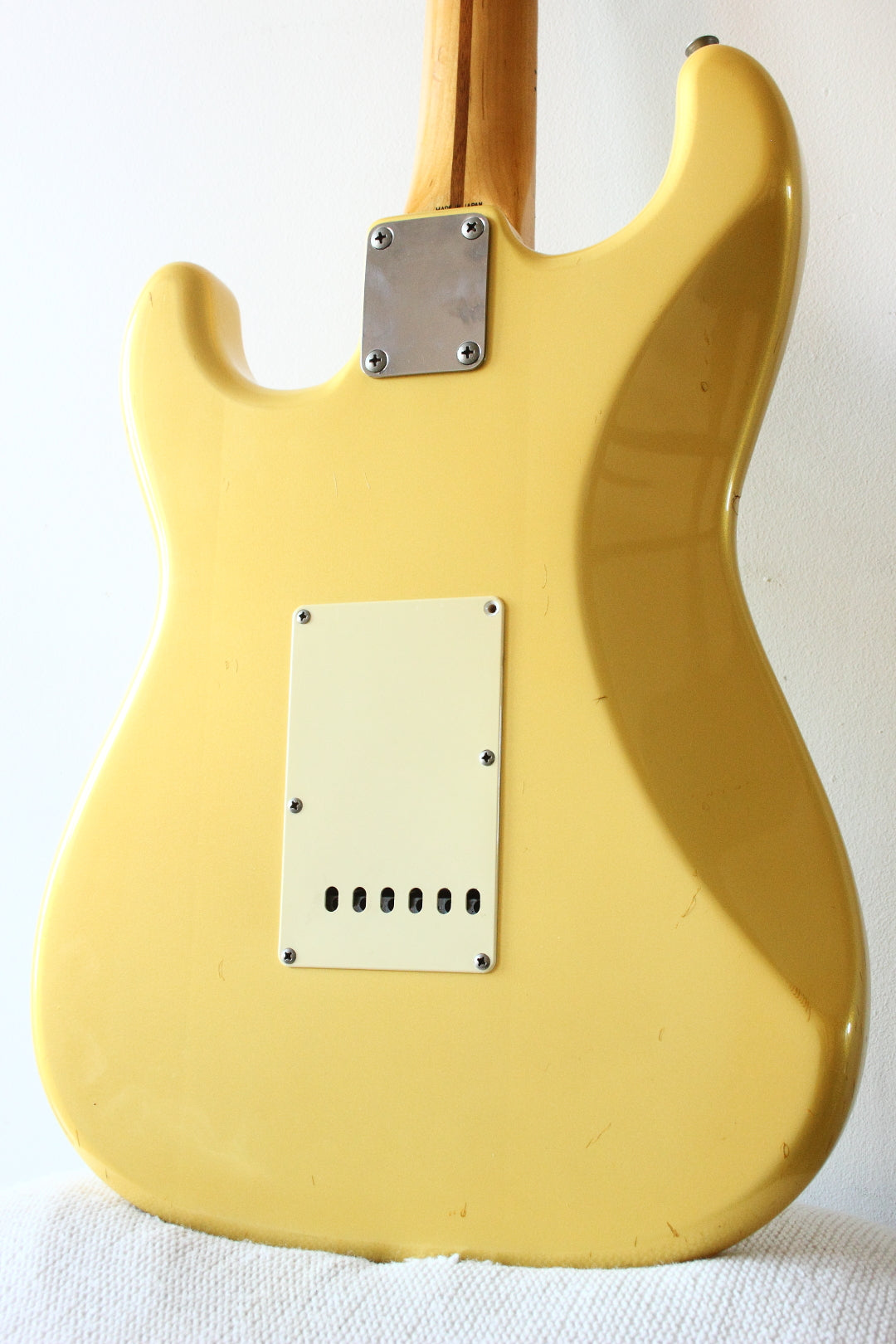 Fender Japan Yngwie Malmsteen Signature Stratocaster ST57-140YM Pearl Yellow White 1994/5