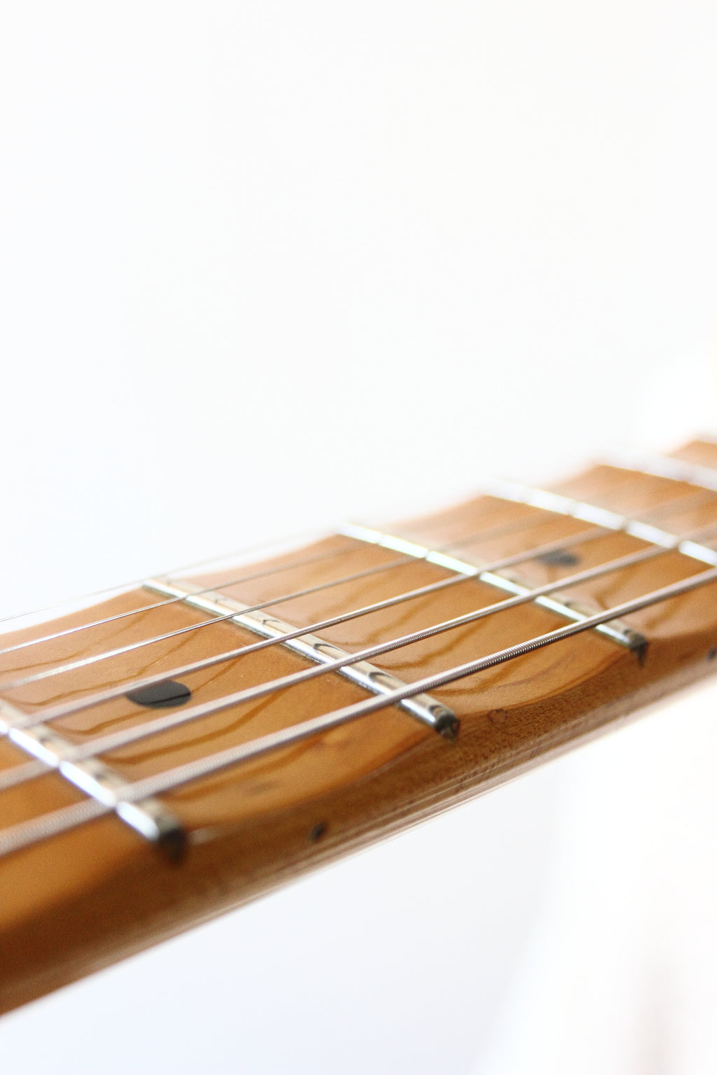 Fender Japan Yngwie Malmsteen Signature Stratocaster ST57-140YM Pearl Yellow White 1994/5