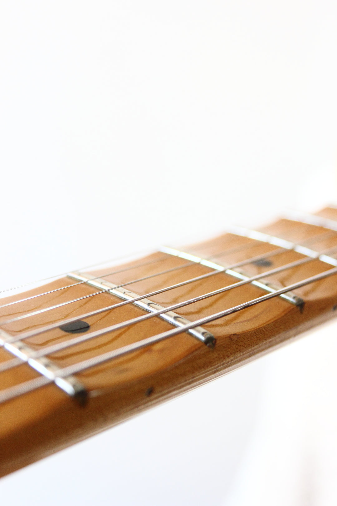 Fender Japan Yngwie Malmsteen Signature Stratocaster ST57-140YM Pearl Yellow White 1994/5