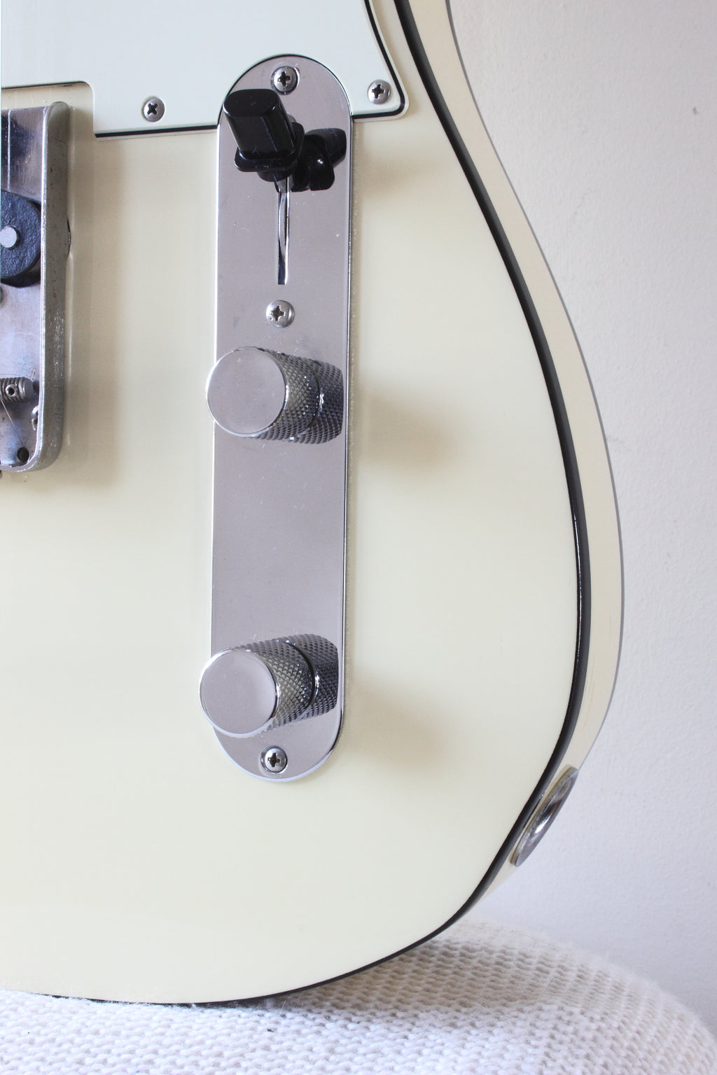 Fender Japan '62 Reissue Telecaster TL62B-75TX Bound Vintage White 2004-05