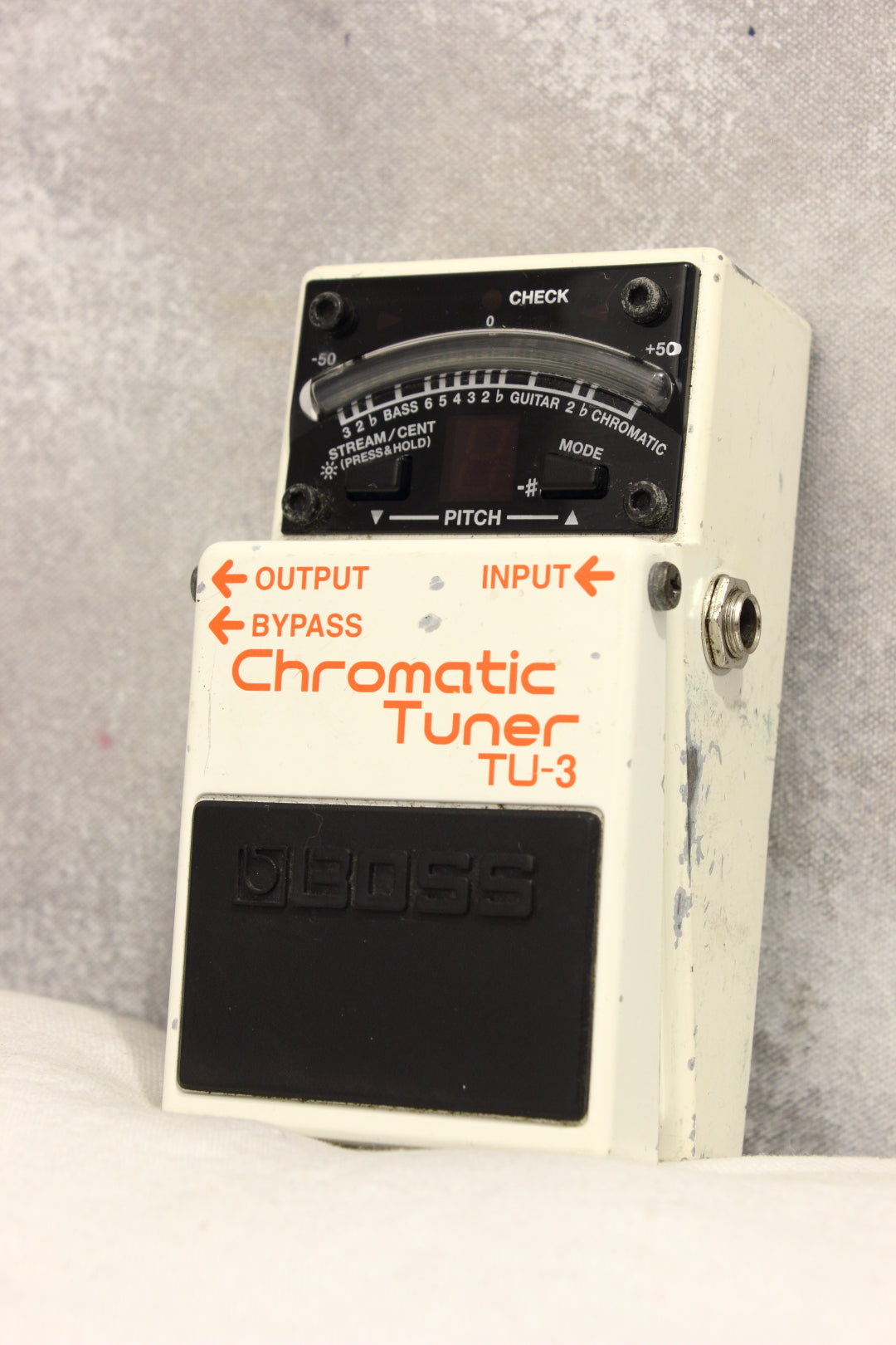 Boss TU-3 Chromatic Tuner Pedal 2011