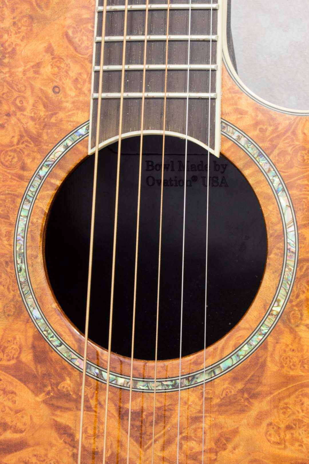 Ovation CC24-NBM Celebrity Acoustic/Electric 2014