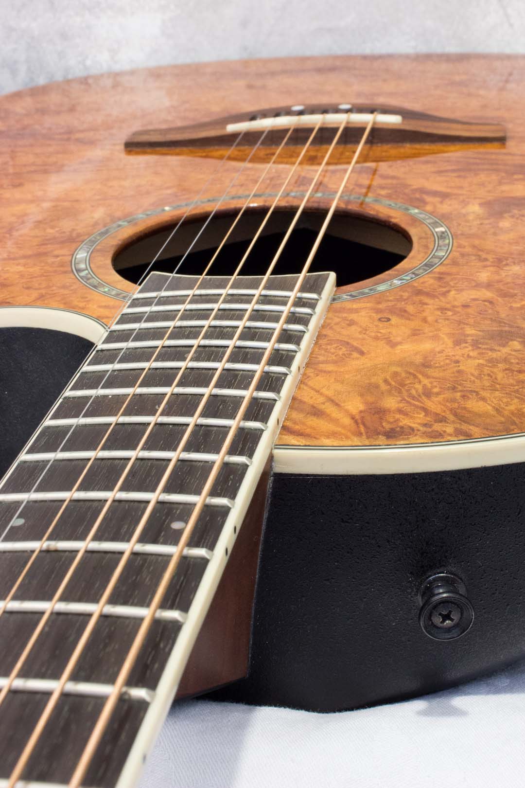 Ovation CC24-NBM Celebrity Acoustic/Electric 2014