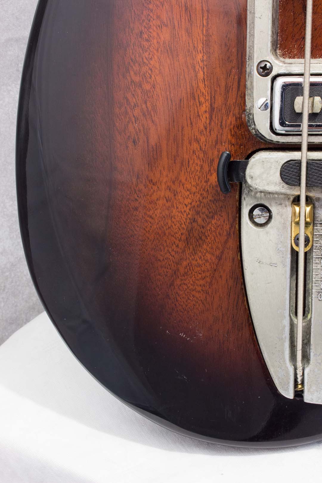 Ovation Magnum I Stereo Bass Sunburst 1976