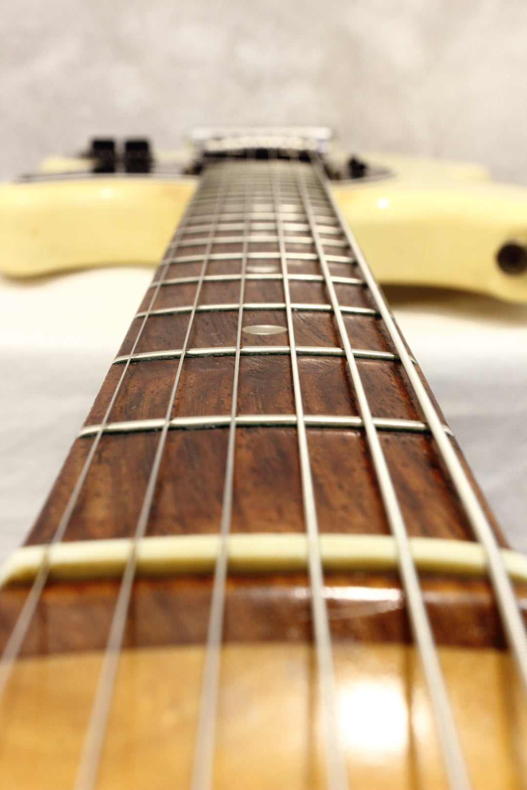 Fender Mustang Olympic White 1978