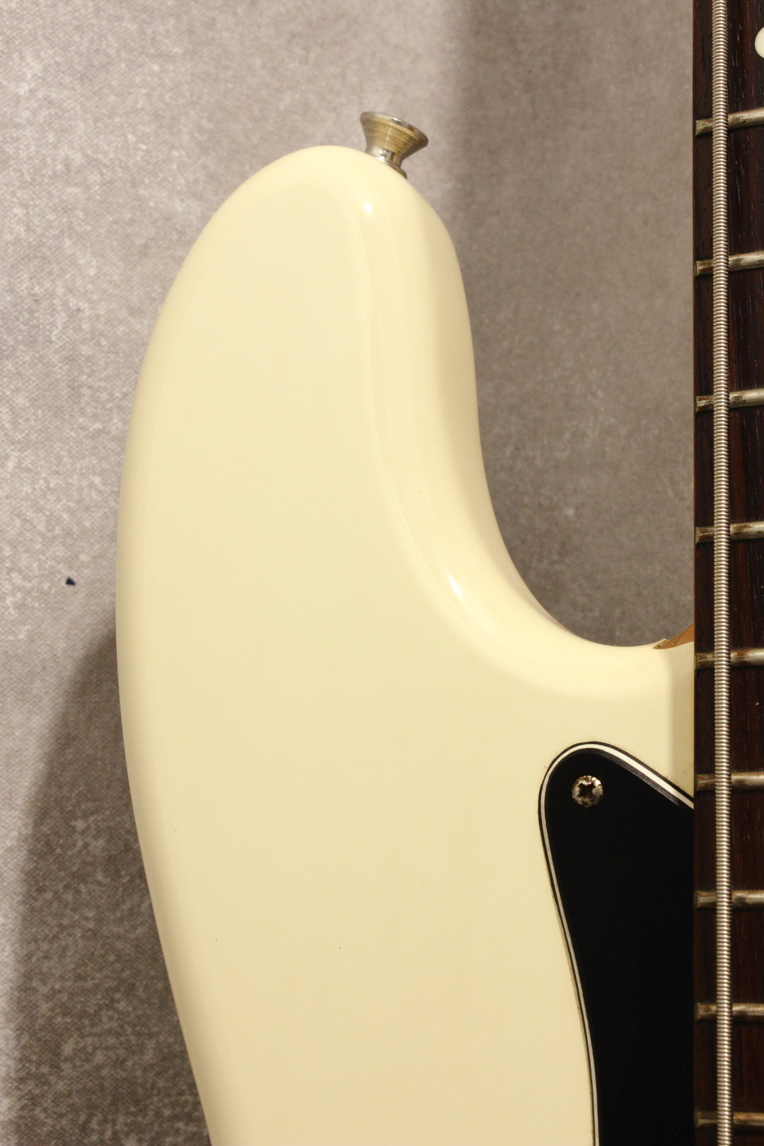 Fender Japan '70 Precision Bass PB70-75 Vintage White 1993