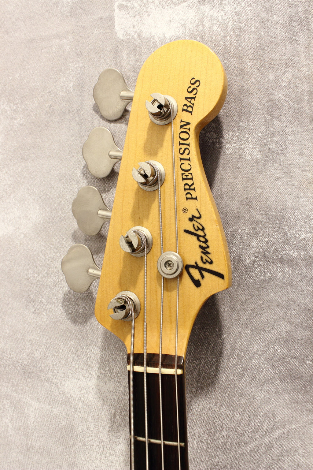 Fender Japan '70 Precision Bass PB70-75 Vintage White 1993